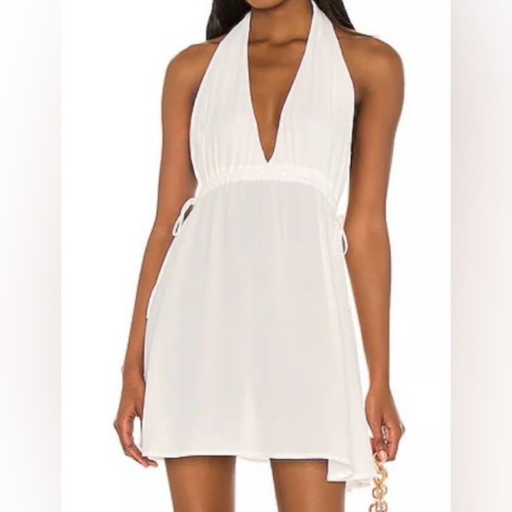 Elegant Backless Cream Dress
